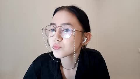 Roxie online show from April 2026 01:14:02 PM