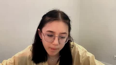 Roxie online show from May 2026 03:06:02 PM