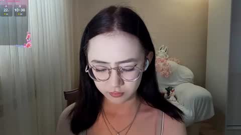 Roxie online show from July 2026 01:15:01 PM