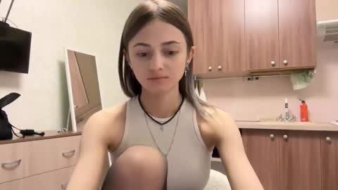 Snapshot of lurlineoline chatting on November 2025 05:03:01 PM May online show from November 2025 05:03:01 PM