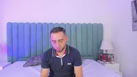 Snapshot of lushian_luna chatting on June 2026 05:39:02 PM Lushian And Luna online show from June 2026 05:39:02 PM