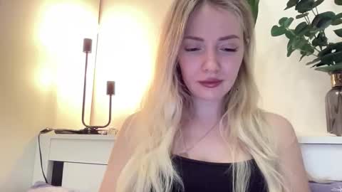 Snapshot of lusiluv chatting on February 2026 06:56:02 PM lusiluv online show from February 2026 06:56:02 PM