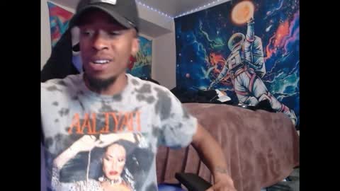 Snapshot of lust_j chatting on February 2026 04:31:01 AM LUST online show from February 2026 04:31:01 AM