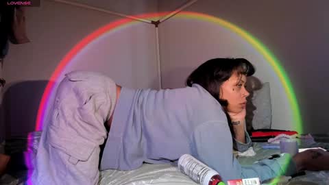 LOLA online show from February 2025 05:10:01 AM