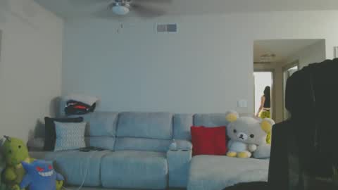 Snapshot of lustfullives chatting on December 2024 02:59:02 AM LustfulLives online show from December 2024 02:59:02 AM