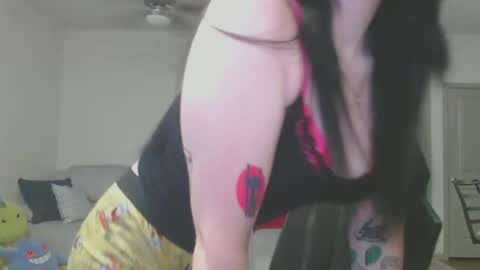 Snapshot of lustfullives chatting on December 2024 12:02:02 AM LustfulLives online show from December 2024 12:02:02 AM