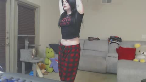 Snapshot of lustfullives chatting on December 2024 01:16:02 AM LustfulLives online show from December 2024 01:16:02 AM