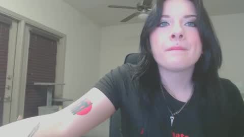 Snapshot of lustfullives chatting on February 2025 12:39:01 AM LustfulLives online show from February 2025 12:39:01 AM