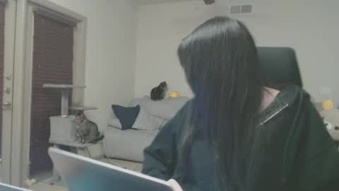 Snapshot of lustfullives chatting on February 2025 12:49:01 AM LustfulLives online show from February 2025 12:49:01 AM