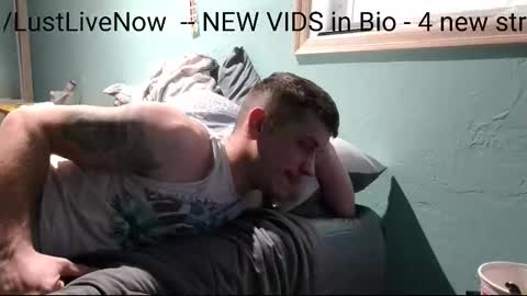  GUY ---  GIRL online show from November 2025 11:03:01 PM