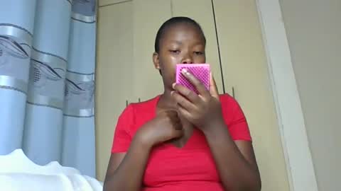 Snapshot of lustrousnerd chatting on January 2026 09:20:01 PM Noreh online show from January 2026 09:20:01 PM