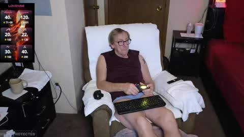 lusty48 online show from December 2024 02:13:01 PM