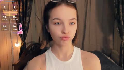 Snapshot of lusty_miss_di chatting on March 2025 07:06:01 PM Isabel online show from March 2025 07:06:01 PM