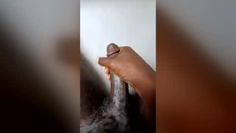 Snapshot of lustythebrown chatting on July 2026 01:15:02 PM lustythebrown online show from July 2026 01:15:02 PM
