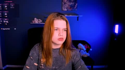 lusy_puff online show from January 2025 07:39:01 PM