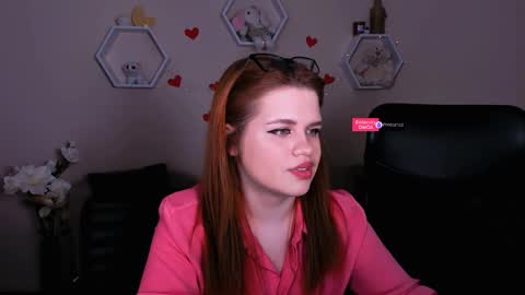 lusy_puff online show from March 2025 09:35:02 AM
