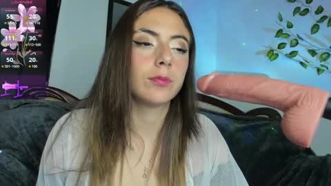 Snapshot of luumanson chatting on May 2026 09:39:02 AM Lucy Manson online show from May 2026 09:39:02 AM