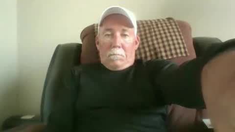 luv269er online show from December 2025 09:01:02 PM