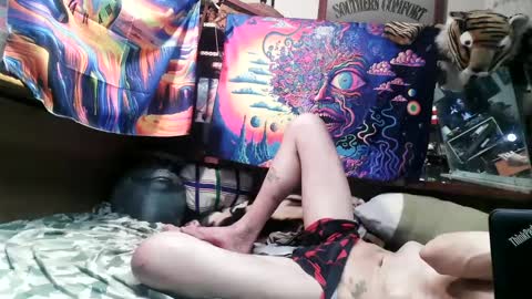 Luv2licUplz online show from February 2025 09:33:01 AM