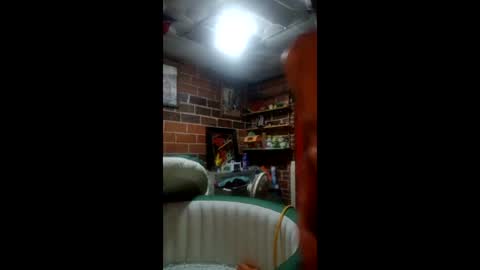 Luv2licUplz online show from February 2026 10:25:01 AM