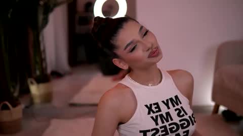 Caprice online show from March 2026 11:08:01 PM