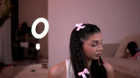 Caprice online show from April 2026 10:36:01 AM