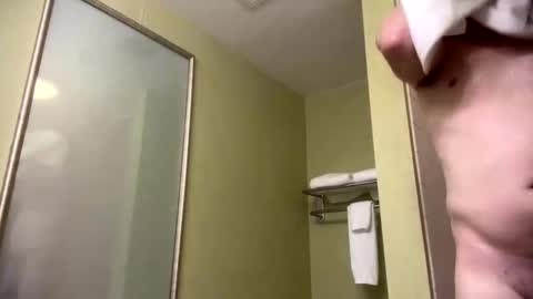 Snapshot of luveatinpussy8 chatting on February 2026 04:17:01 AM luveatinpussy8 online show from February 2026 04:17:01 AM