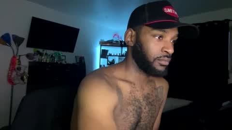 Snapshot of luverboibbc chatting on December 2024 12:04:01 AM luverboi online show from December 2024 12:04:01 AM