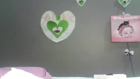 Bee Bee online show from March 2026 12:45:02 PM