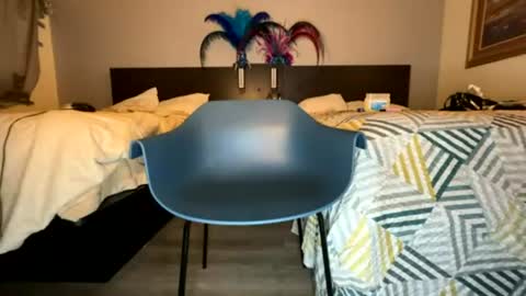 luvvlee online show from July 2026 08:05:01 AM