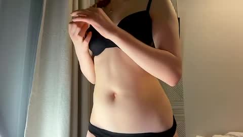 Snapshot of lux_angel chatting on April 2026 10:48:02 PM lux_angel online show from April 2026 10:48:02 PM