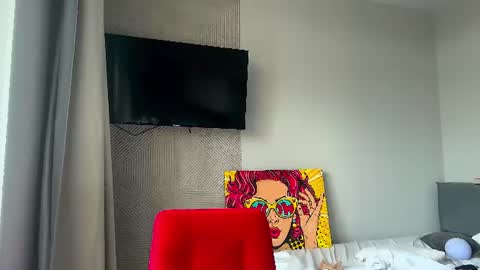 Snapshot of lux_angel chatting on June 2026 11:53:02 PM lux_angel online show from June 2026 11:53:02 PM