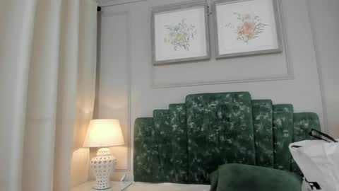 lux_bitchx online show from May 2026 03:13:01 AM