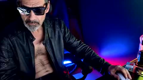 Snapshot of lux_dei chatting on January 2026 12:58:01 AM Im a - CAMGUY YOU LIKE to FUCK online show from January 2026 12:58:01 AM