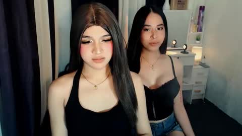 Snapshot of lux_white chatting on October 2025 10:16:02 AM queen lux online show from October 2025 10:16:02 AM