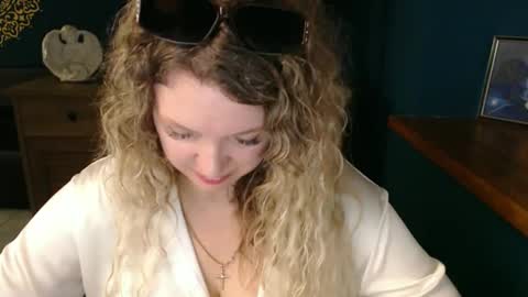 Donna online show from June 2026 06:52:02 AM