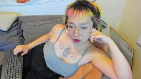 LuxGray online show from December 2024 02:51:01 AM