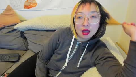 LuxGray online show from February 2025 03:51:01 AM