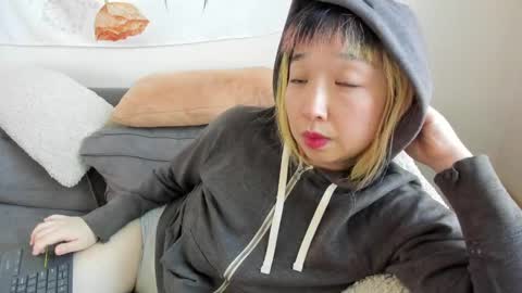 LuxGray online show from February 2025 07:38:02 PM