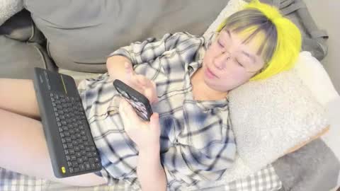 LuxGray online show from February 2026 11:47:02 PM