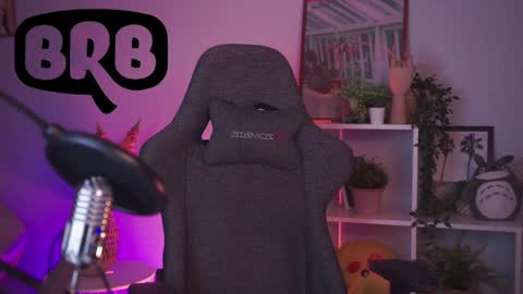 Ray online show from January 2025 05:44:02 AM