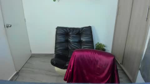 luxrx online show from May 2026 07:08:01 PM