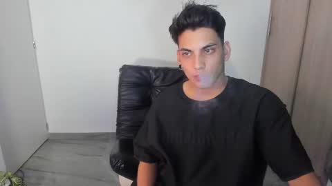 luxrx online show from June 2026 10:20:01 PM