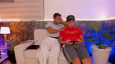 Kitty  18 year  Sara 18 year online show from February 2026 06:39:02 PM