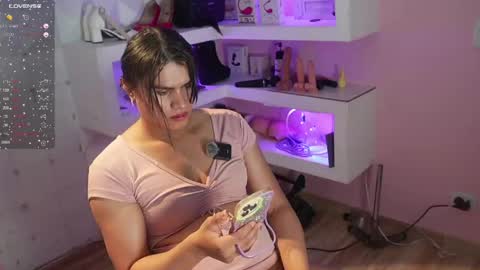 Luz online show from May 2026 12:07:01 AM