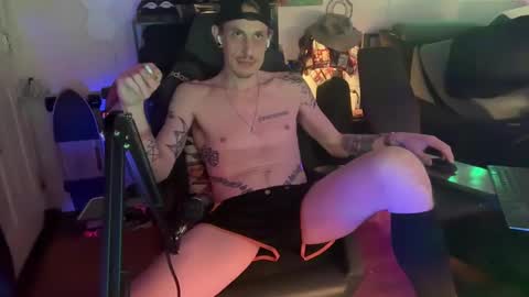 Snapshot of lwooda chatting on October 2025 09:38:02 AM lwooda online show from October 2025 09:38:02 AM