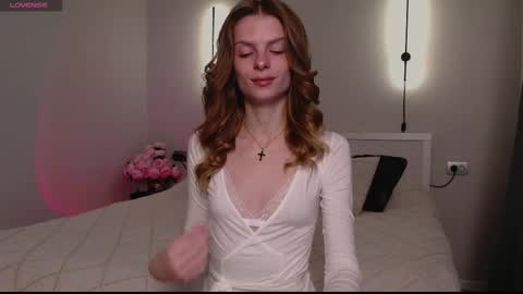 Snapshot of ly_lydia chatting on October 2025 03:14:01 AM ly lydia online show from October 2025 03:14:01 AM