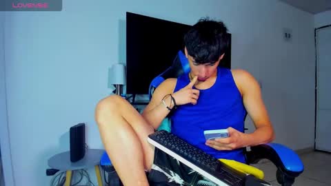 Lyam online show from May 2026 05:37:01 AM