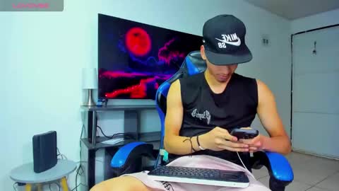 Lyam online show from May 2026 08:18:01 AM
