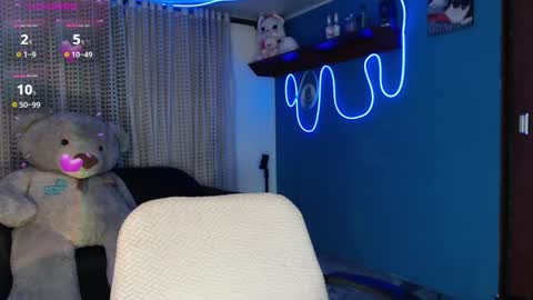 Lyann  online show from June 2026 11:20:01 PM